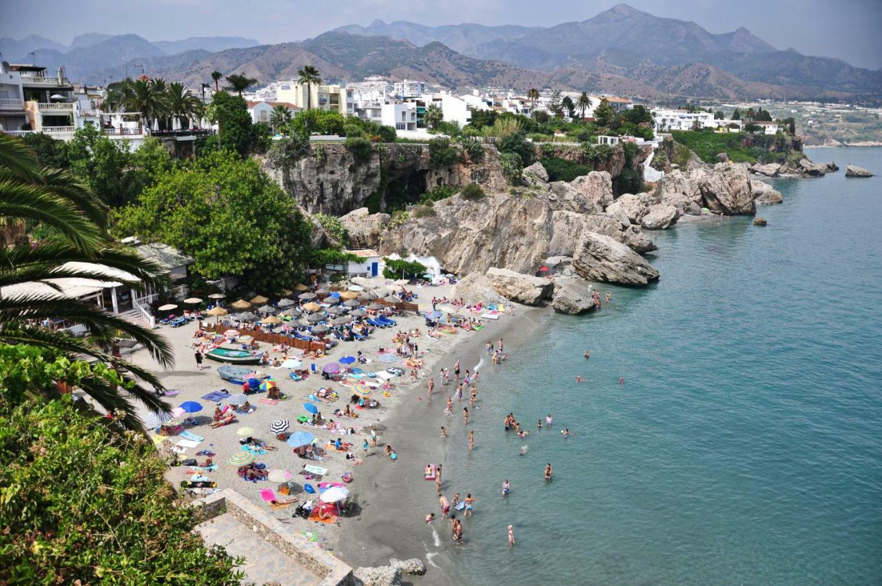 Apartamento Yaiza Nerja Exteriér fotografie